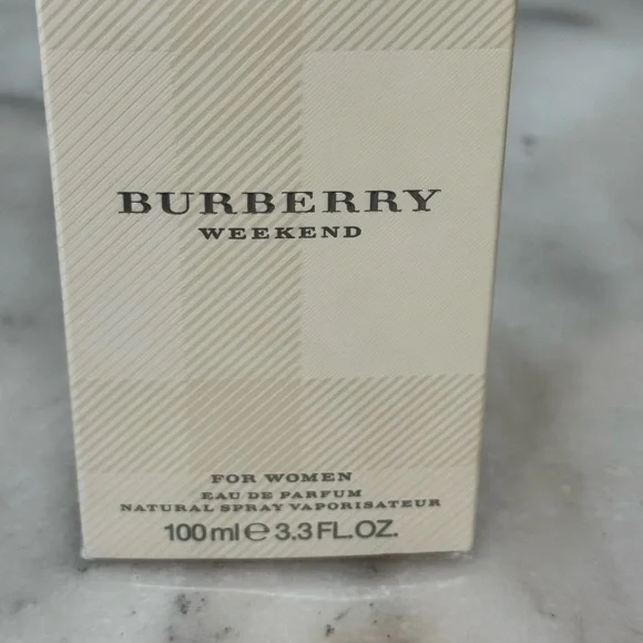 Burberry Weekend Eau de Parfum in Cream Box 3.3 Oz - Picture 2 of 5